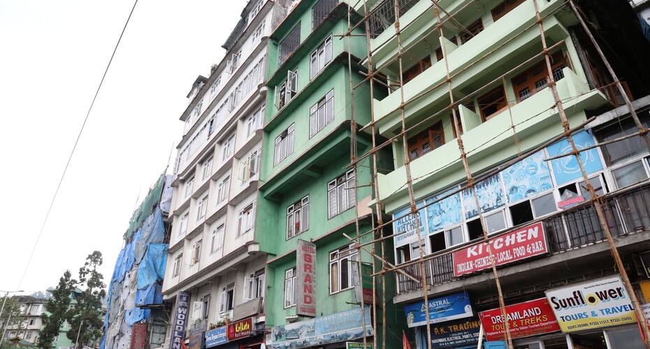 Hotel Grand, Lachung 5